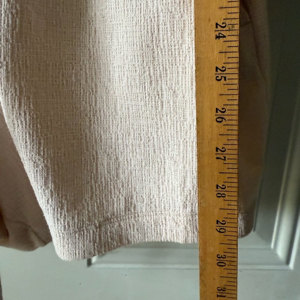 Old Navy Textured Romper - Picture 5 of 7